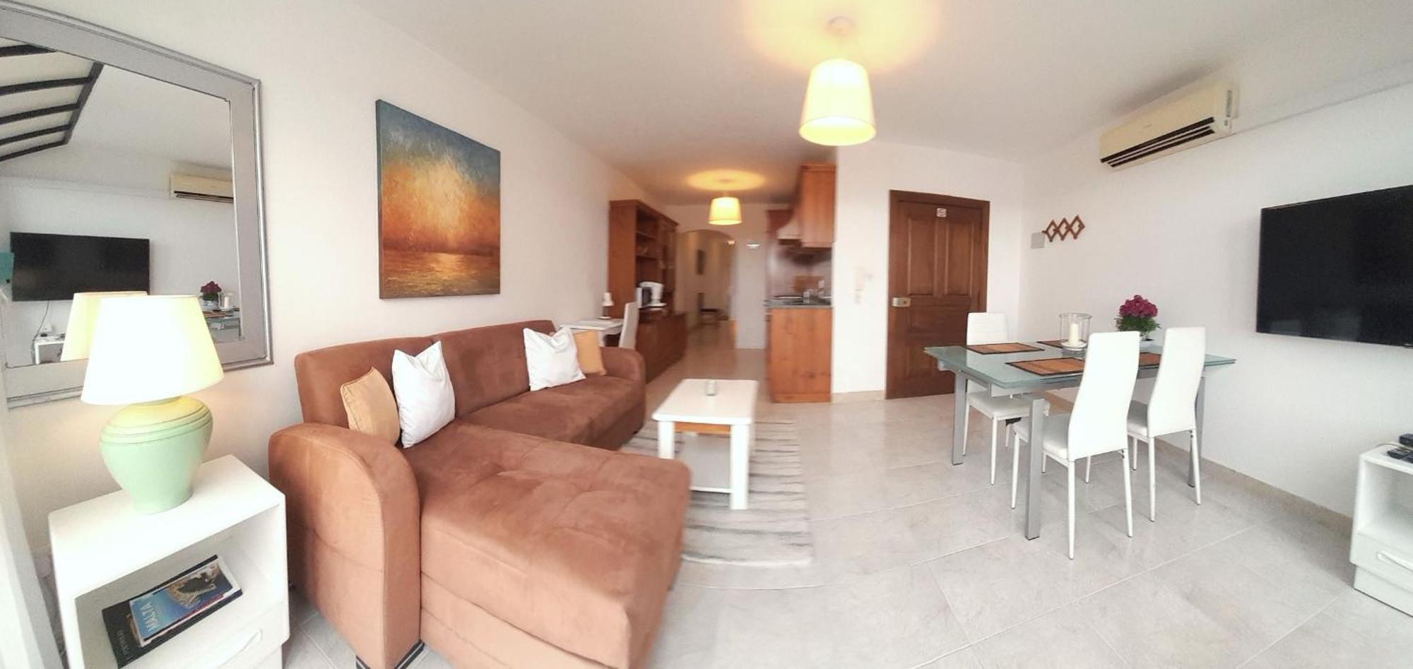 Seafront Apartment Terrace, Lounger & Panoramic Ocean Views メーリッハ エクステリア 写真